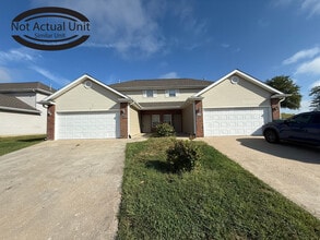 Building Photo - 7403 Arratt Ct