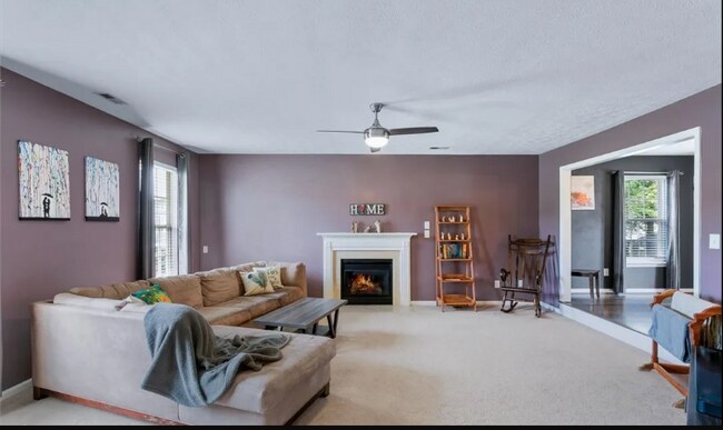 Foto del edificio - 5620 Scotts Pond Dr