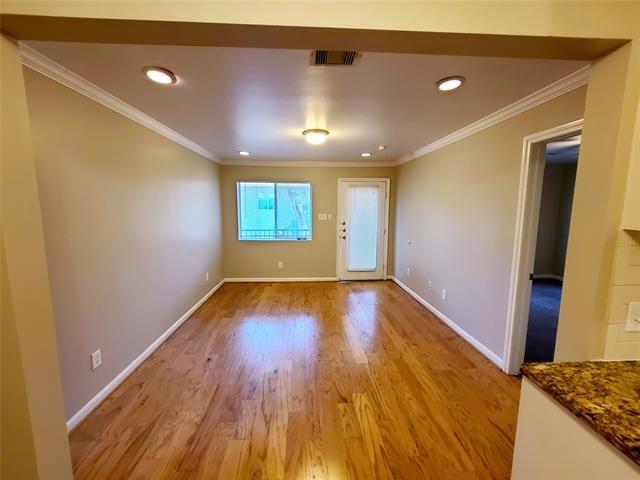 Building Photo - 4931 Junius St