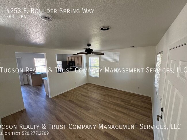 Foto del edificio - 4253 E Boulder Springs Way