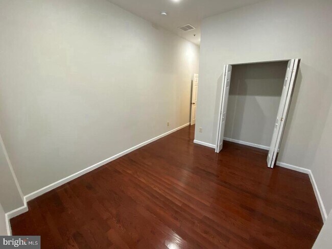 Foto del edificio - 911 Wood St