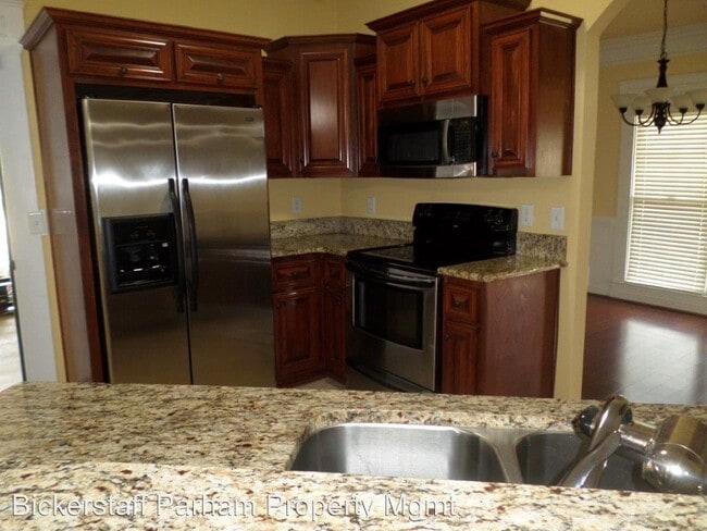Building Photo - 4 br, 2 bath House - 86 Lee Road 2180