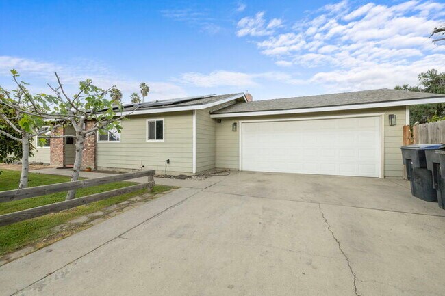 Foto del edificio - 1212 S Demaree St