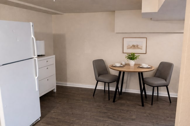 Photo - 1157 Akron St-1157B Apartments