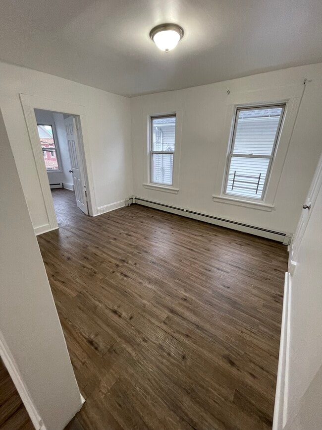 Foto del edificio - 260 Sheridan St