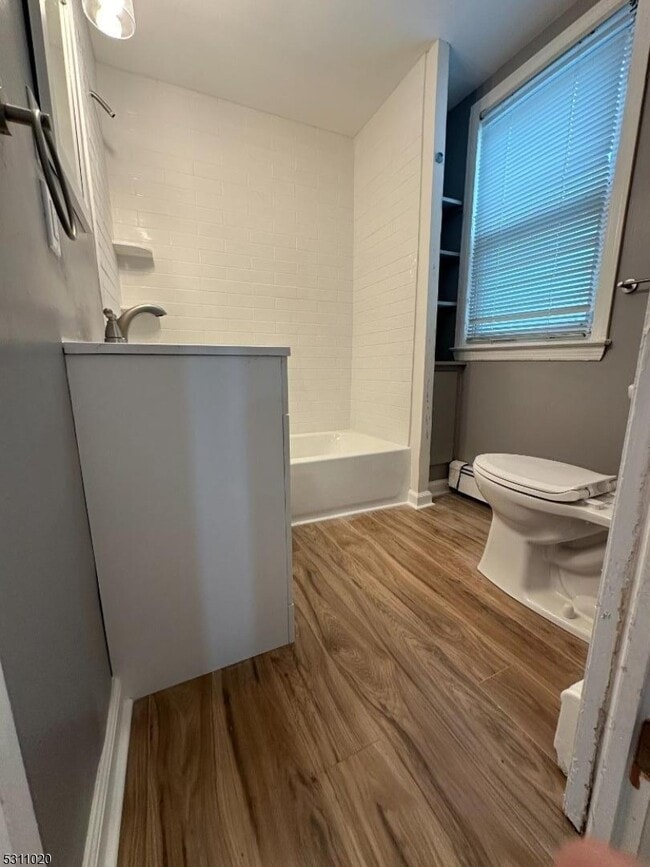 Building Photo - 31 Union St