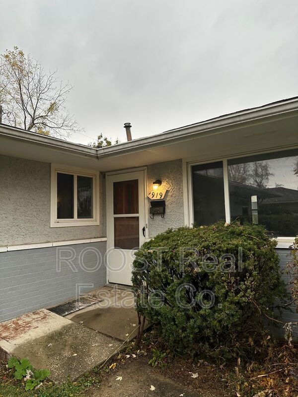 Foto principal - 919-921 Weyant Ave.