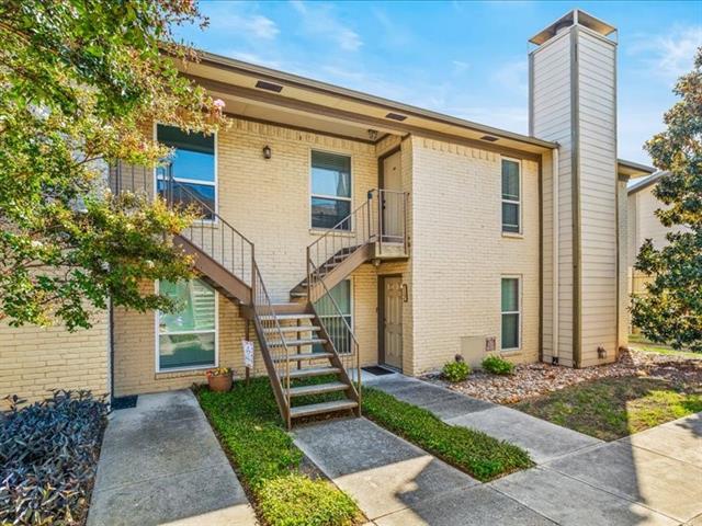 Foto del edificio - 10650 Steppington Dr