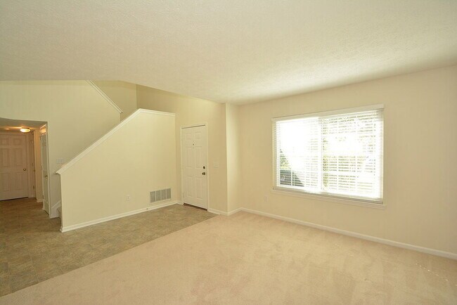 Foto del edificio - 3146 Crestwell Dr