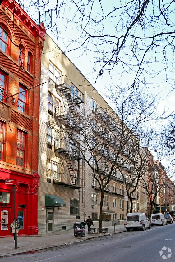 306-312 CON 47th St - 306-312 W 47th St