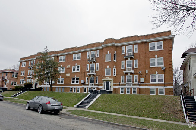 Building Photo - Cambridge House Apartments