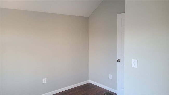 Foto del edificio - 7847 Saltsburg Rd