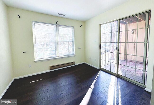 Foto del edificio - 14 Rain Flower Path