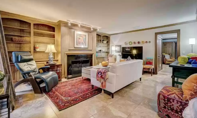 Building Photo - 6453 Brandywine Ln