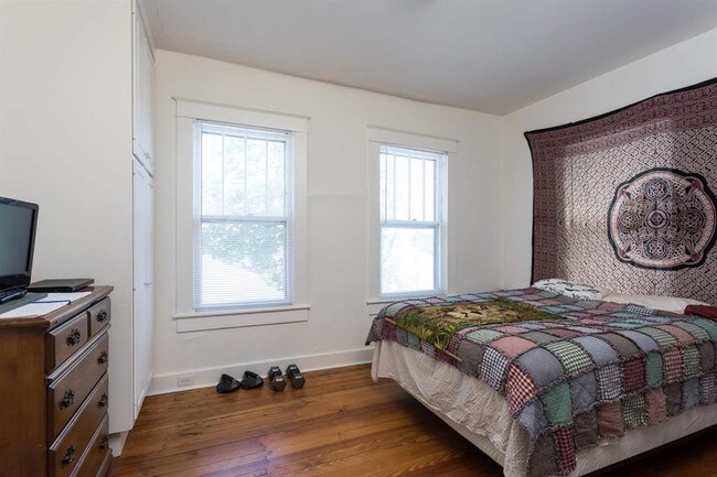 Master bedroom - 201 Fillmore St