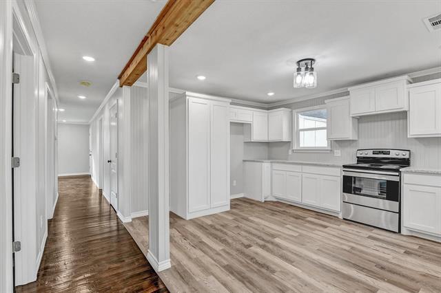 Foto del edificio - 513 E Washington St