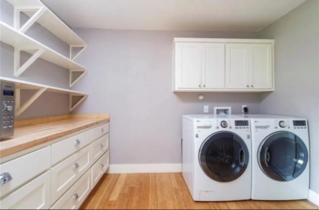 Building Photo - 2509 Loyola Ln