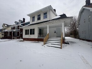 Building Photo - 3445 East Blvd