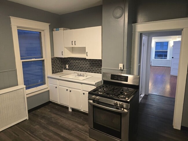 Foto del edificio - Charming 3BR Duplex in Schenectady