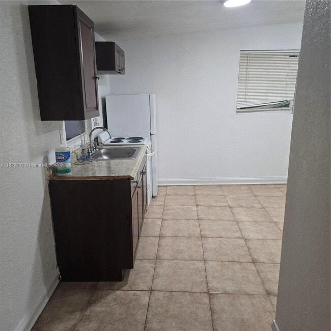 Foto del edificio - 5214 Wiley St