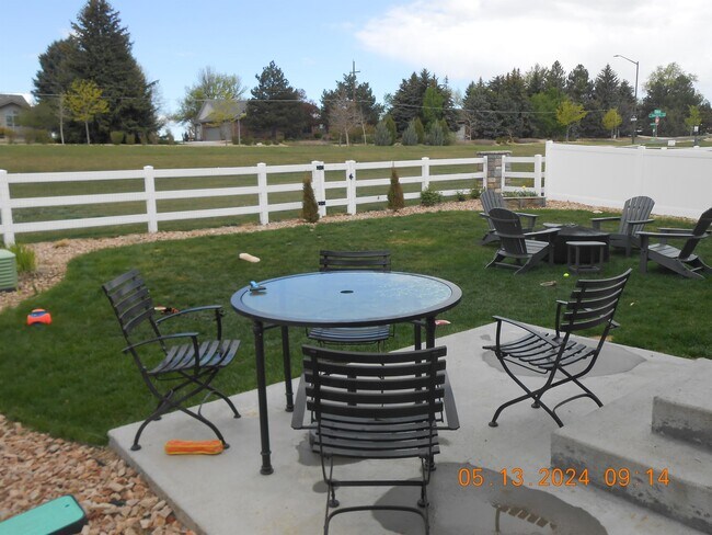 Foto del edificio - 2521 Marshfield Ln