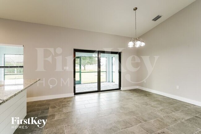 Foto del edificio - 1426 SW 1st Terrace