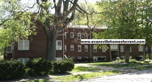 Primary Photo - 1510 SE Riverside Dr
