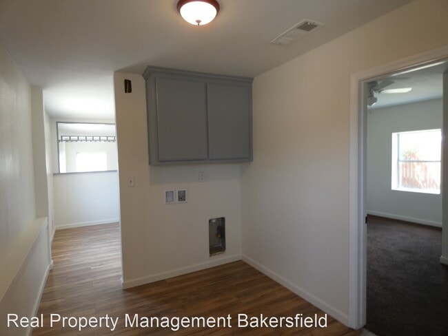 Building Photo - 4 br, 2 bath House - 1005 Sterling Road