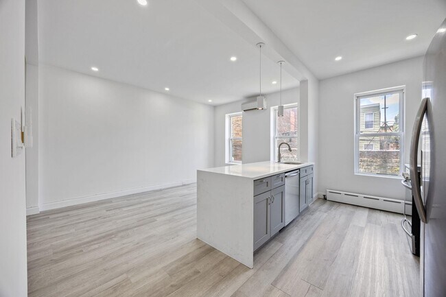 Foto del edificio - 71-52 68th St