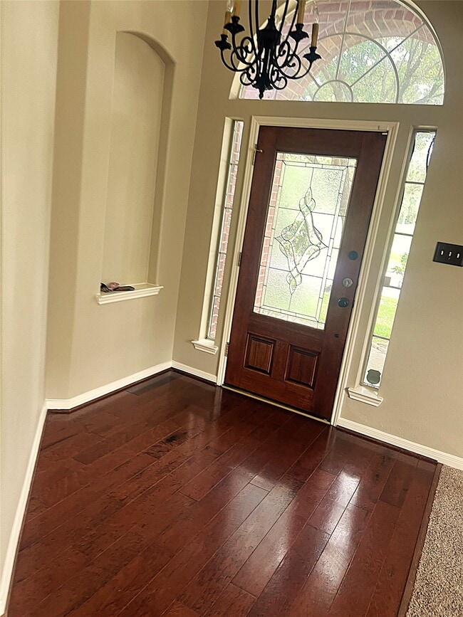 Building Photo - 18718 Walden Forest Dr