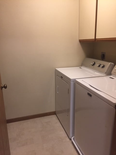 Laundry Room - 4008 81st St