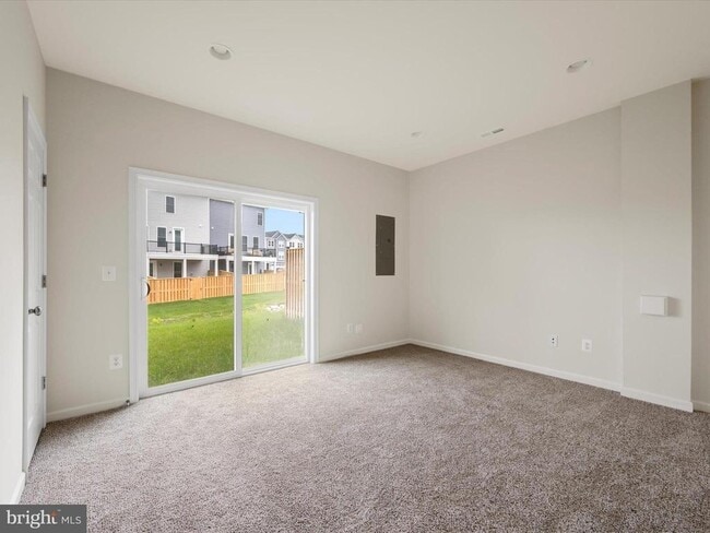 Building Photo - 113 Heyford Dr