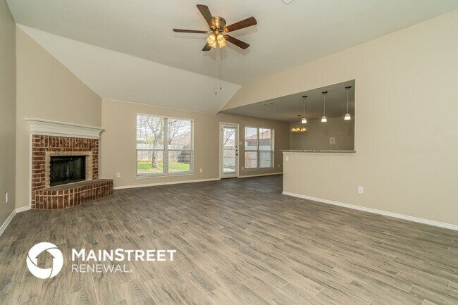 Building Photo - 8015 Splitrail Ct