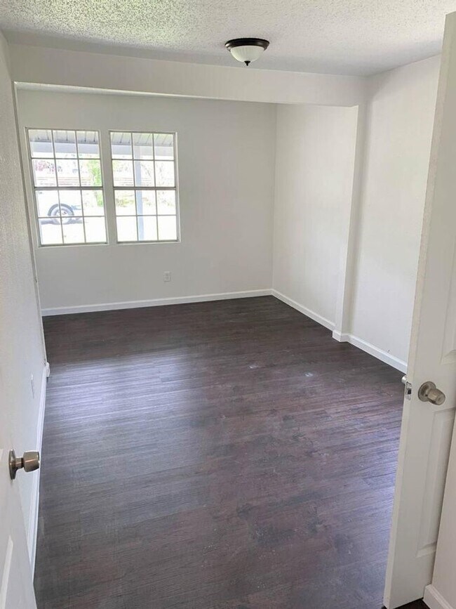 Foto del edificio - 303 Harlem St