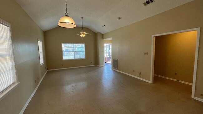 Foto del edificio - 1523 Avenue O