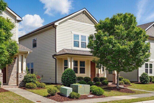 Foto del edificio - AVAILABLE NOW!-BUNGALOW STYLE HOME IN MORRISVILLE