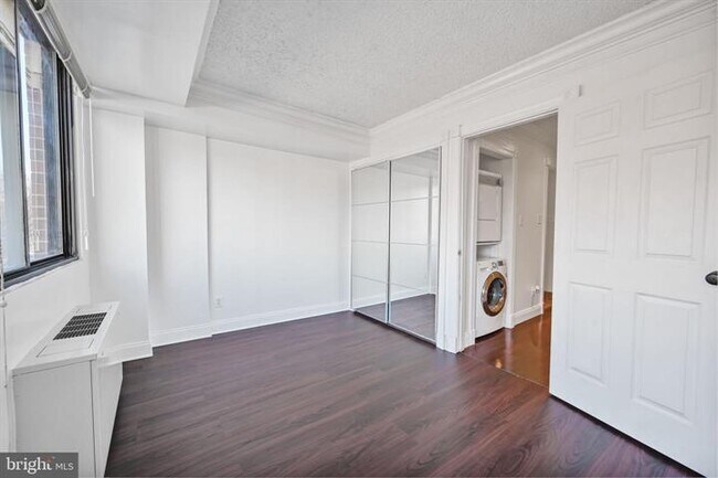 Segundo dormitorio - 1245 13th St NW