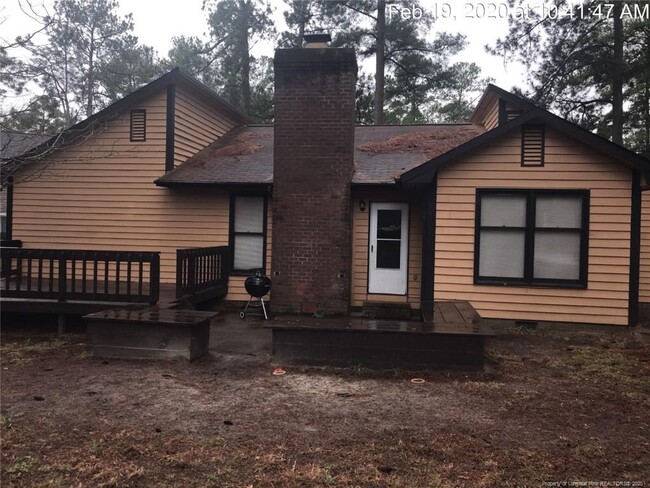 Building Photo - 5700 Paradise Ct