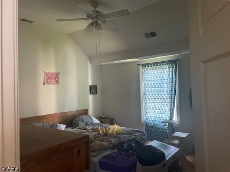 Foto del edificio - 37 E New St