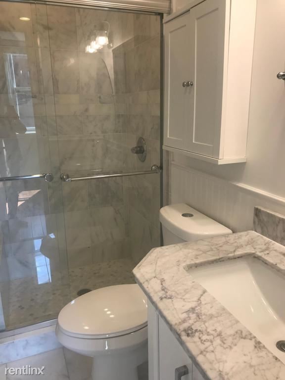 Foto principal - 1617 19th St NW