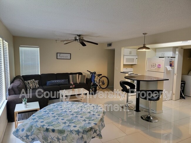 Foto del edificio - 2601 SW Archer Rd