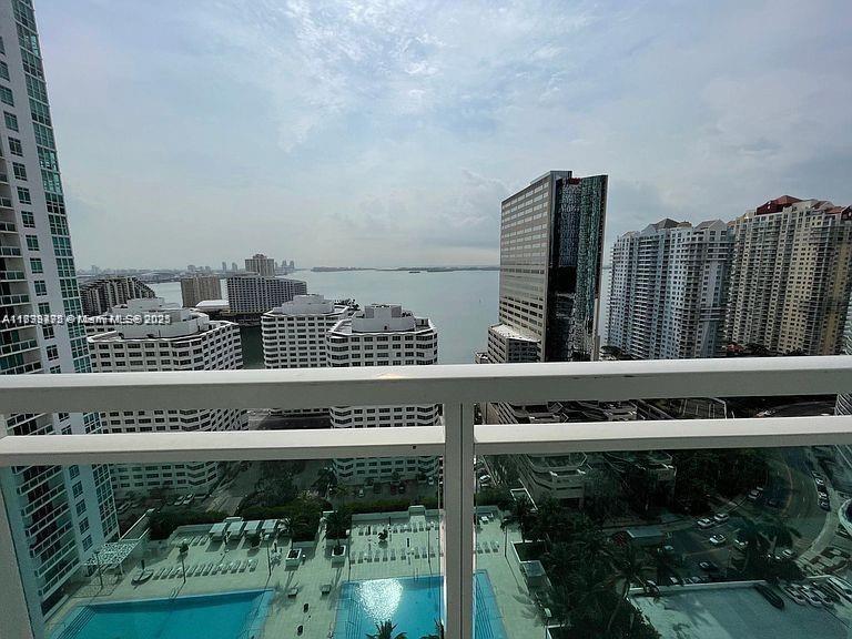 Primary Photo - 951 Brickell Ave