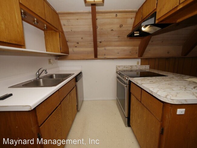 Foto del edificio - 1 br, 1 bath House - 16870 Alpine Dr.