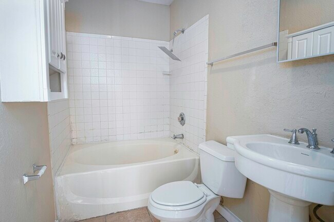 Foto del edificio - 717 N Colorado St