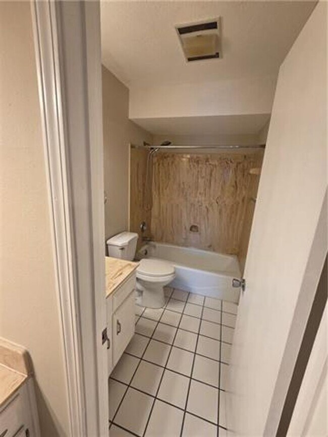 Foto del edificio - Water Front Condo