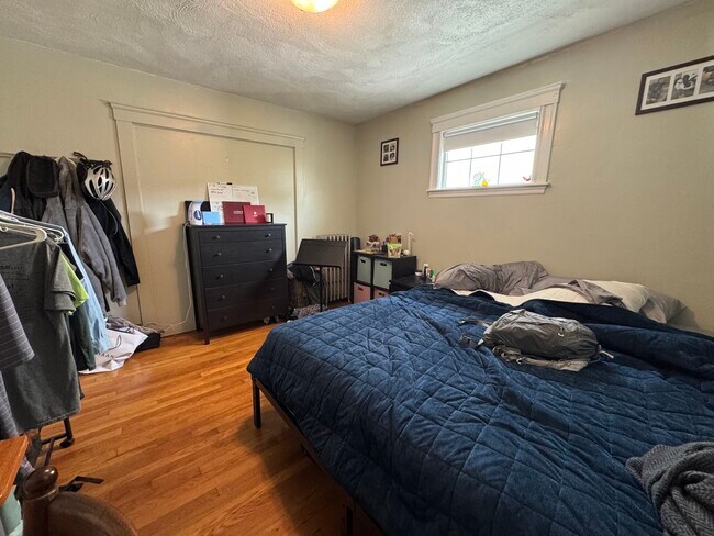 Building Photo - 60 Litchfield St