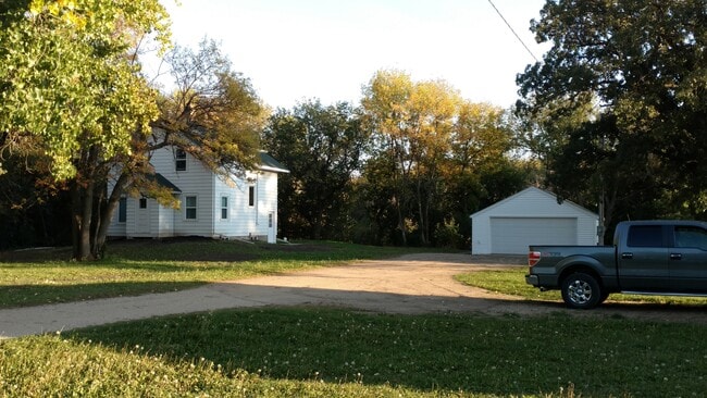 Foto del edificio - 410 19th Ave N