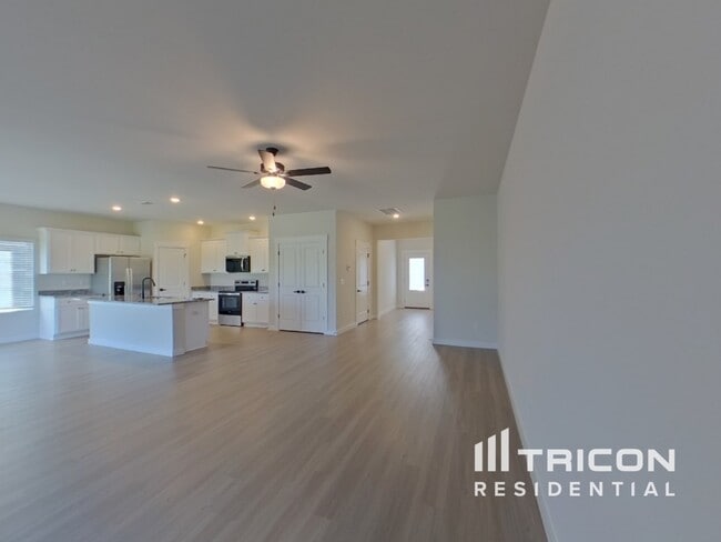 Building Photo - 1228 Crested Iris St