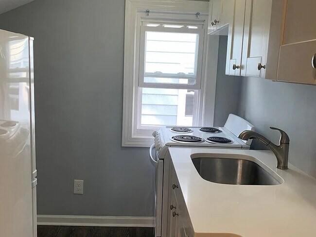 Foto del edificio - 454 E 27th St