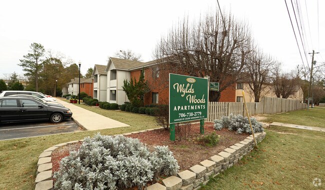 Wylds Woods Apartaments - The Reserve at 1508
